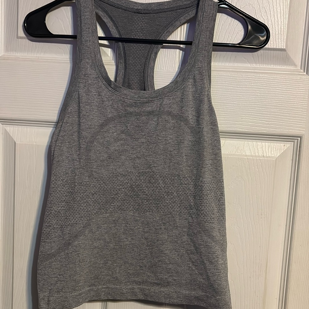 EUC Lululemon Swiftly Tank Top Size 6